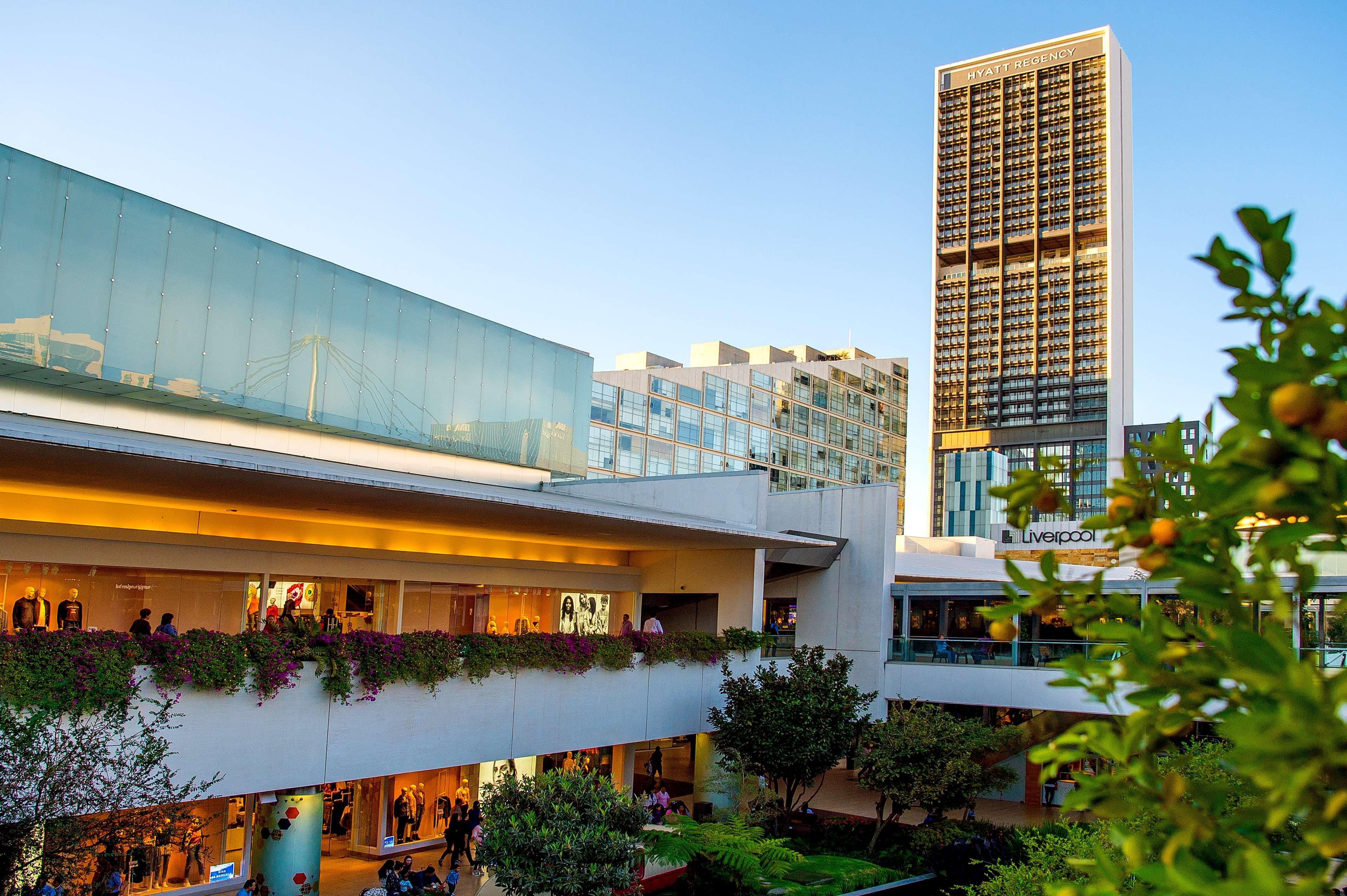 Hyatt Regency Andares Guadalajara Hotel Zapopan Exterior photo The Village at Atlantis